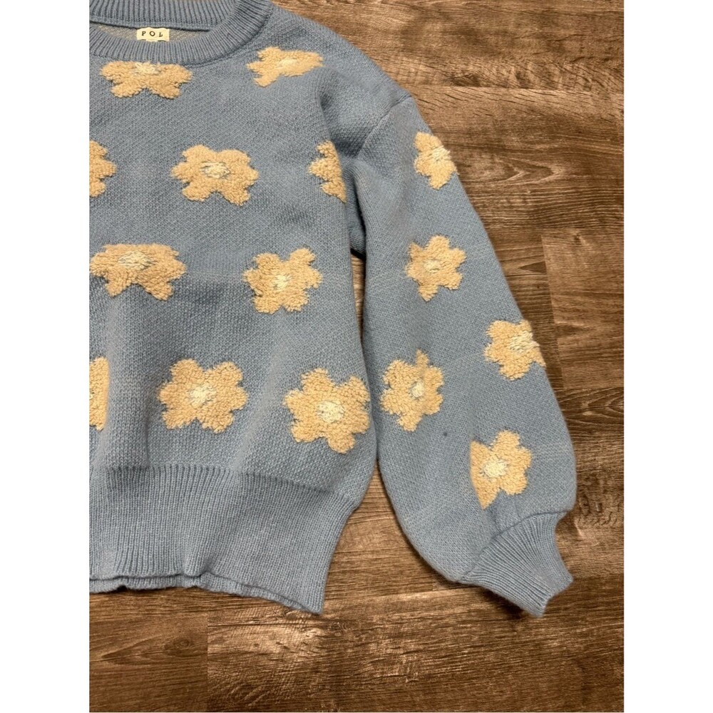 Pol Rainy Bloom Raised Flower Sweater Size Large View 3